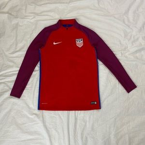 Nike USA Soccer Aeroswift half zip Pullover